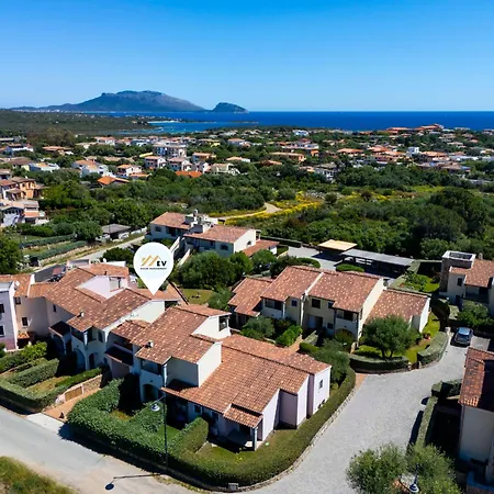 Bados Apts Ольбія